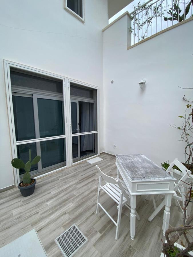 La Casa Di Nina Bed and Breakfast Lecce Exteriör bild